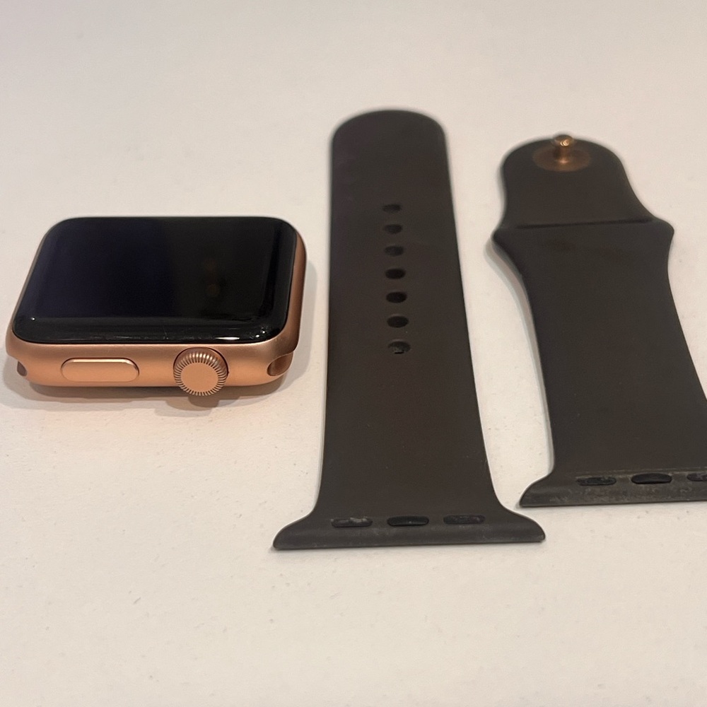 APPLE WATCH SERIES 3 42mm ROSE GOLD